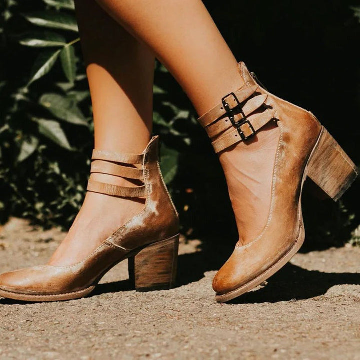 Anya™ | Timeless Heel Pumps