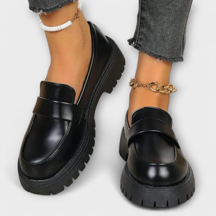 Pia | Premium Loafers