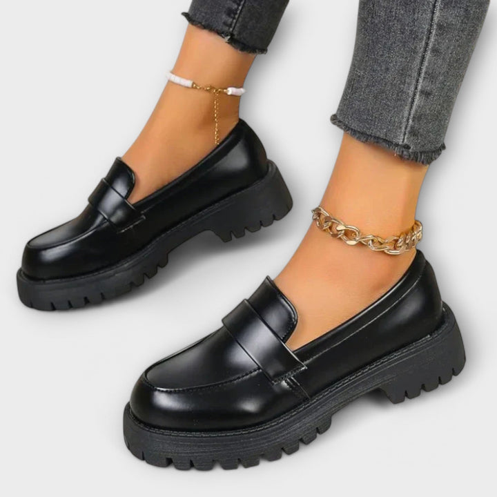 Pia | Premium Loafers