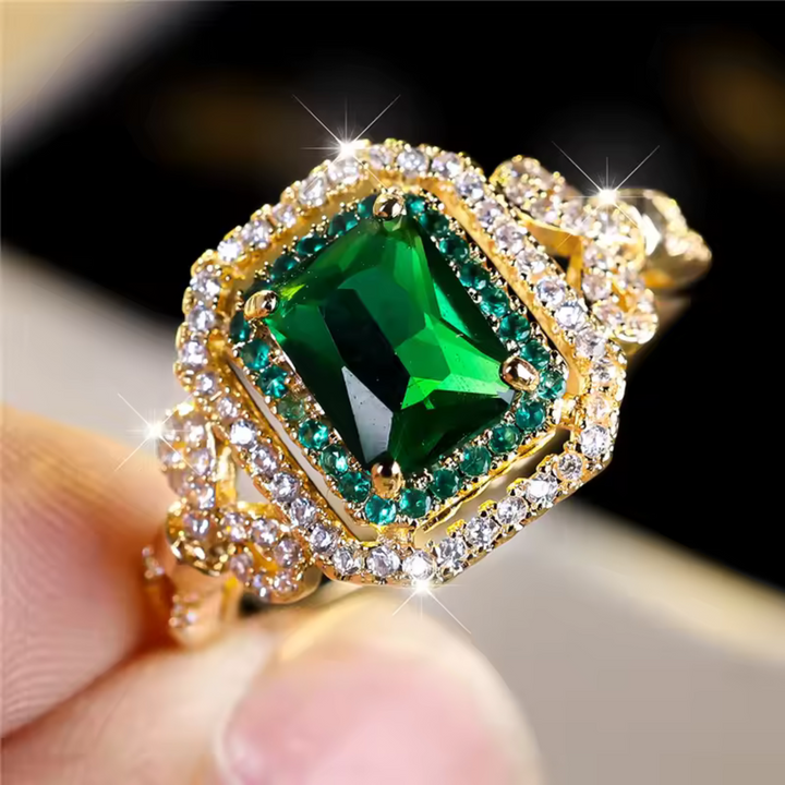 Elowa Starry Ring