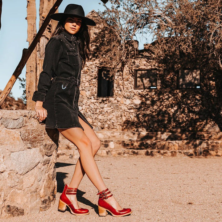 Anya™ | Timeless Heel Pumps