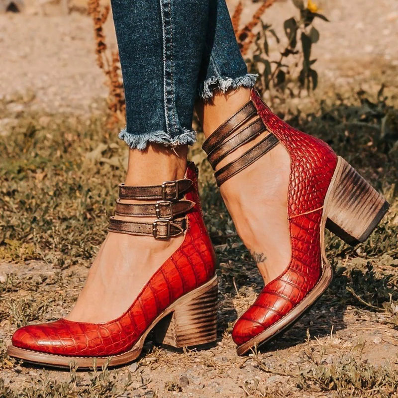 Anya™ | Timeless Heel Pumps