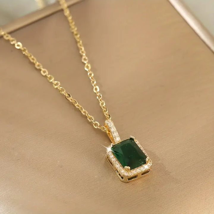 Zaralea Fontine Necklace