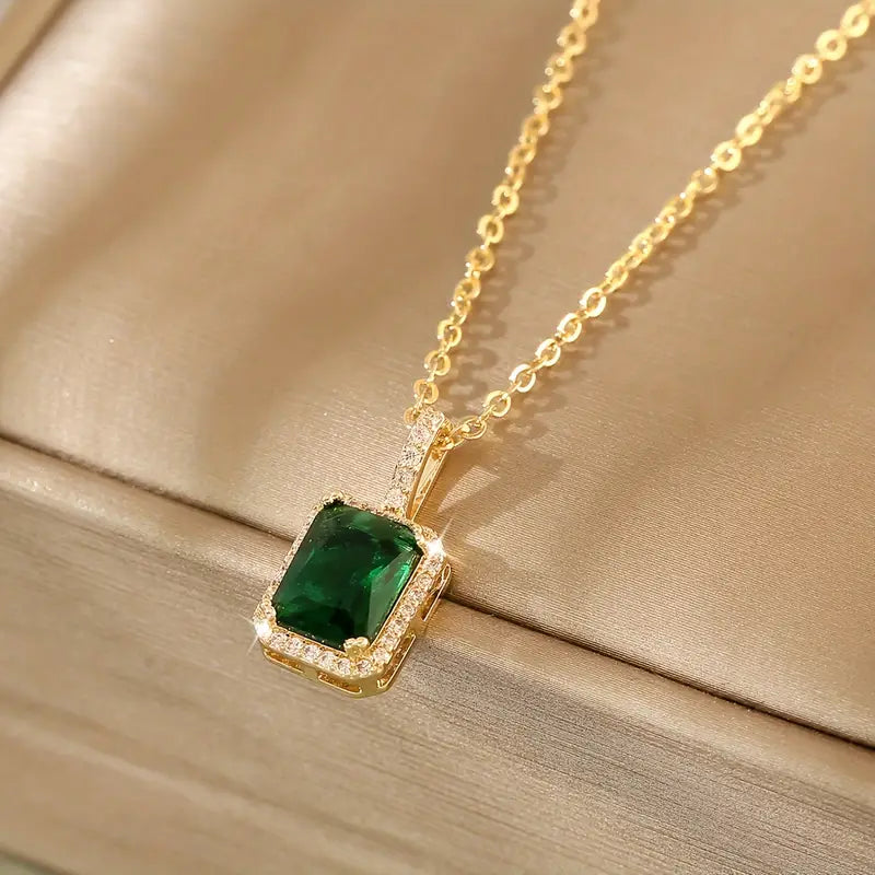 Zaralea Fontine Necklace