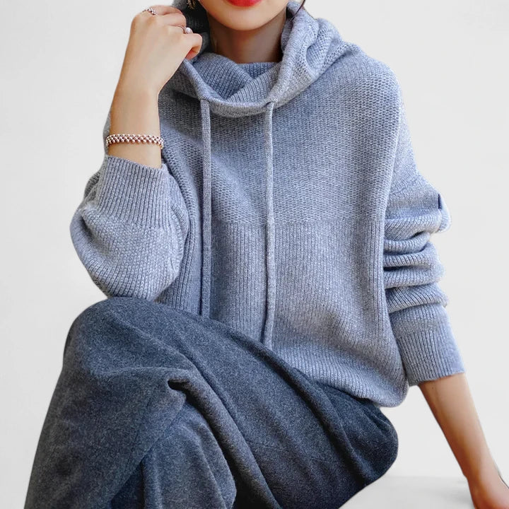 Barbara | Premium Comfortable Pill-Free Hoodie